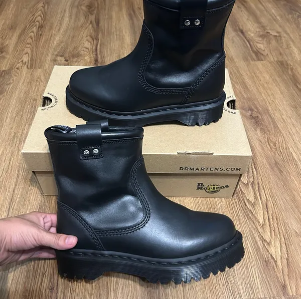 DR MARTENS Anistone lo black leather boots booties shoes new - Image 7