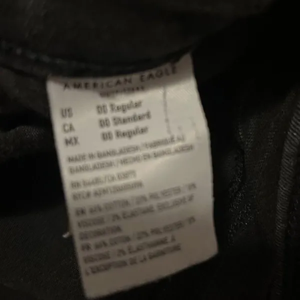 American Eagle BLACK RIPPED SKINNY JEANS - Image 4
