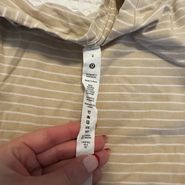 Lululemon shirt - Image 2