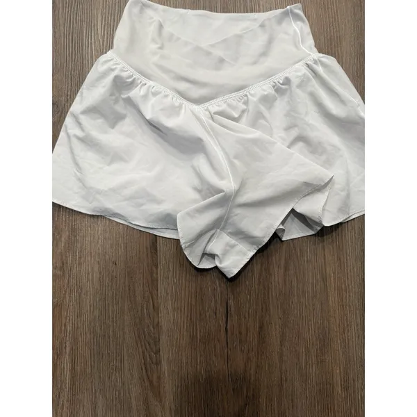 OFFLINE‎ By Aerie Real Me Crossover Flowy Short Women's Size Small - Image 2