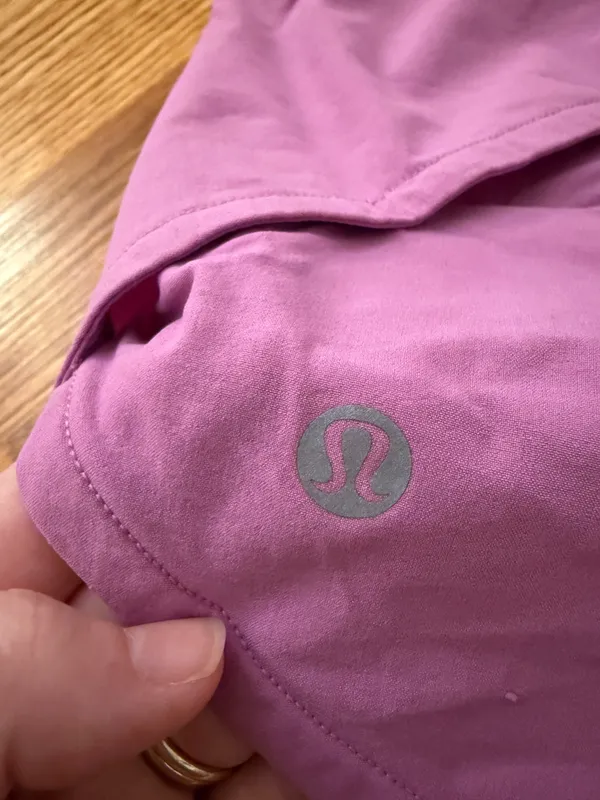 Lululemon Speed Up Mid-Rise 4" Lined - Image 3