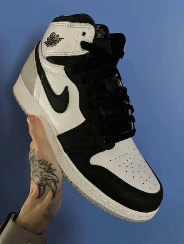Air Jordan 1 Retro High OG GS ‘Stage Haze’ - Image 2