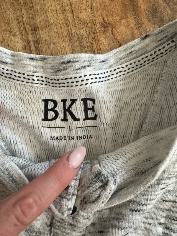 BKE Men’s Long Sleeve Shirt - Image 2