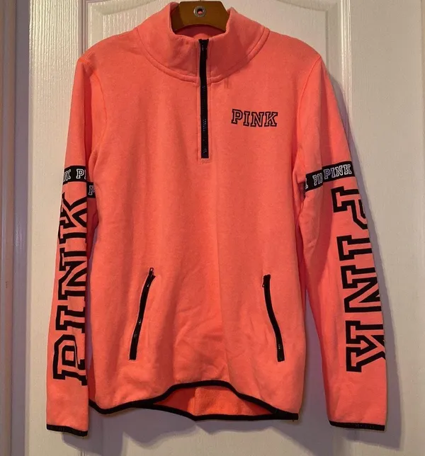 PINK - Victoria's Secret Spellout Quarter Zip Pullover Size Medium NWOT - Image 2