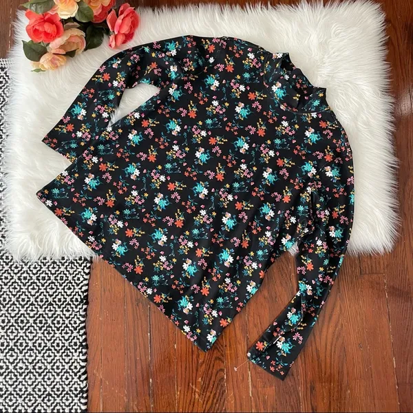 Black Floral Top PInk Orange Teal Mock neck Knit Blouse NWOT size large - Image 4