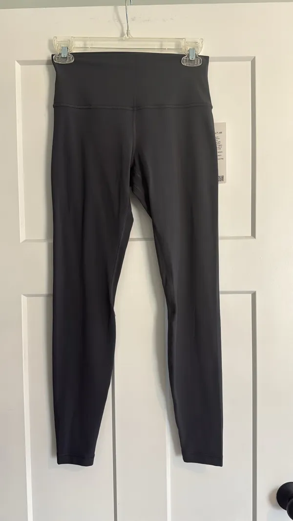 Lululemon 8 Align HR Grey 25" Leggings - Image 3