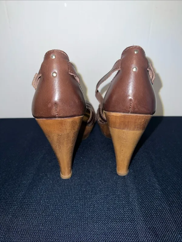 MICHAEL Michael Kors Brown Leather Strappy Wedge Sandals Wooden Heels Size 8 1/2 - Image 3
