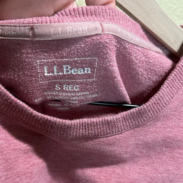 L.L. Bean Women's Size Small Heathered Pink Pullover Sweatshirt - Image 2