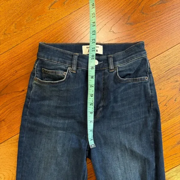 Reformation‎ Dark wash blue high rise Skinny Jeans Neris Wash size 24 - Image 9