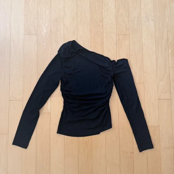 Princess Polly Belles long sleeve off the shoulder black long sleeve top - Image 3