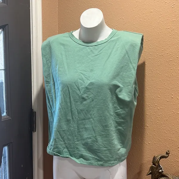 Miss Lola Amiable green padded shoulder sleeveless T-shirt - Image 2