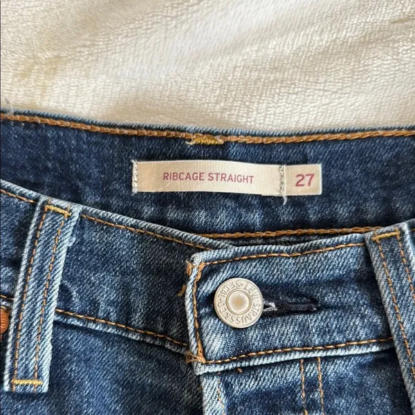 Levi's Blue Denim Jeans - Image 4
