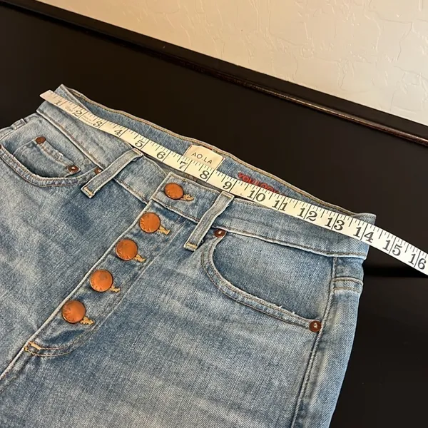 Alice + Olivia AO.LA Good highrise exposed button lightwash distressed jeans, 27 - Image 9