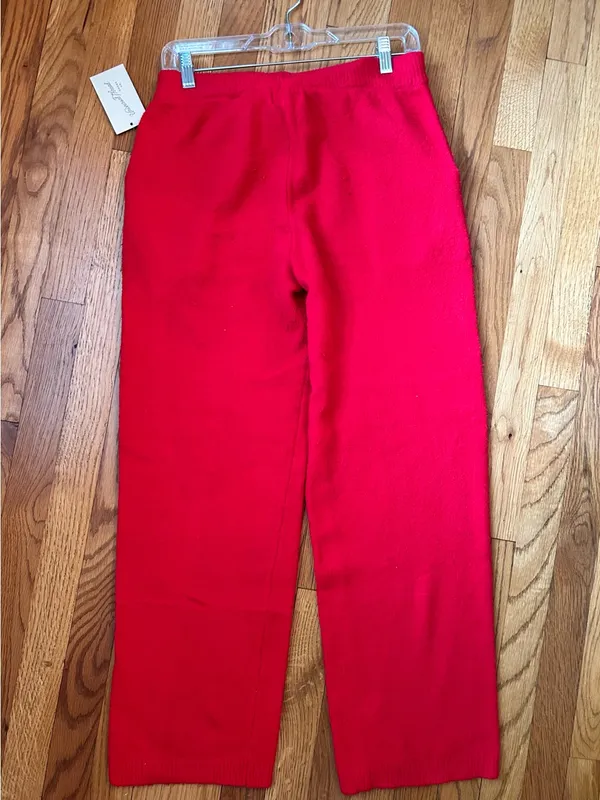 Universal Threads Red Knit Drawstring Joggers - Image 2