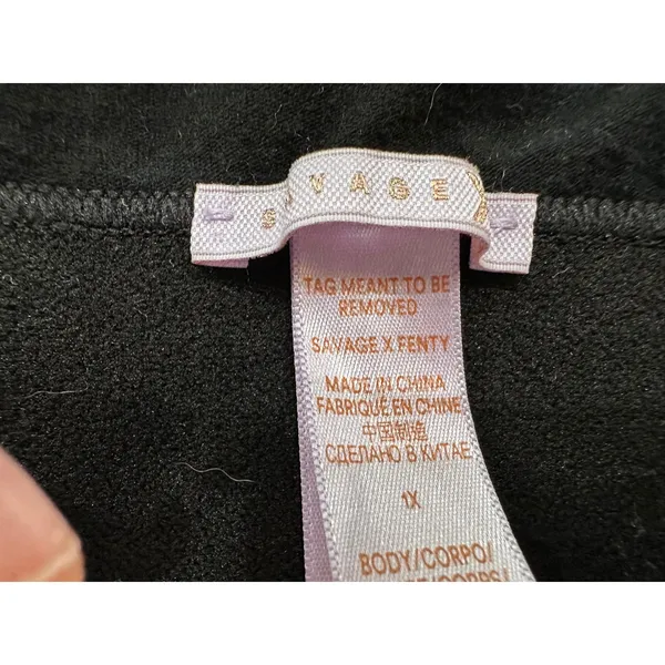 Savage X Fenty All Over Logo Sports Bra Black Rose Gold Size 1x - Image 3