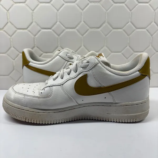 Nike Air Force 1 Sneakers Womens 8 White Bronze DV3808-101 Low Top - Image 6