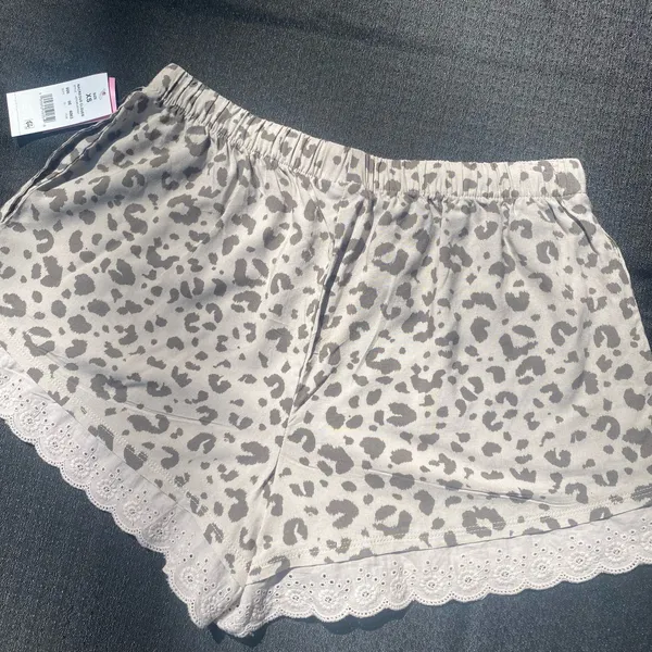 🤎 NWT Zoe + Liv XS (Medium) Leopard Cheetah Print Sleep Shorts 🤎 - Image 3