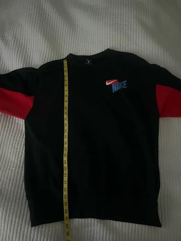 Men’s Nike Crewneck Sweatshirt (M) - Image 8