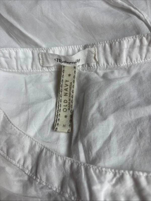 Old Navy White Pintuck Sleeveless Peplum Top - Image 2