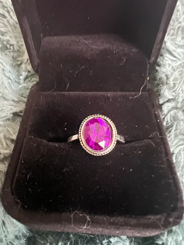 Ladies Stainless Steel Silver Tone Ring Size 7 - Image 2