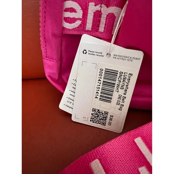 Lululemon‎ Athletica Everywhere Belt Bag Sonic Pink White Logo New - Image 4