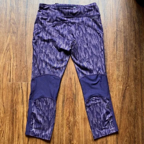 Nike dri fit‎ running Capri leggings size small - Image 4