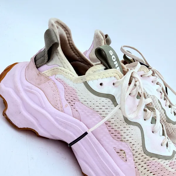 Sorel Women's Kinetic Breakthru Day White & Pink Sneakers Size 8 - Image 2