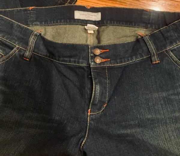 Liz Lange Dark Wash Maternity Bootcut Jeans (Size 6 - Image 10
