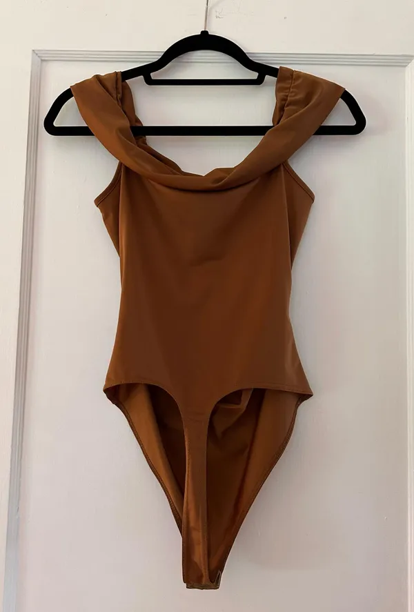 Le lis Bodysuit - Image 2