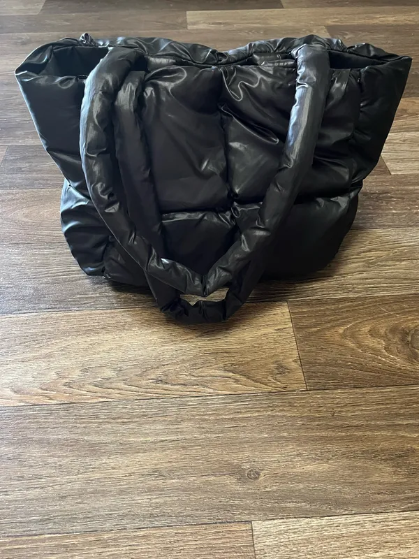 Black puffer bag - Image 2