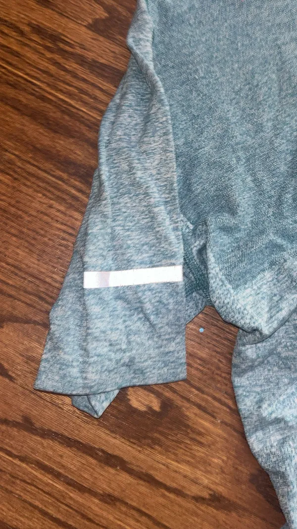 Nike Running Shirt - Image 4