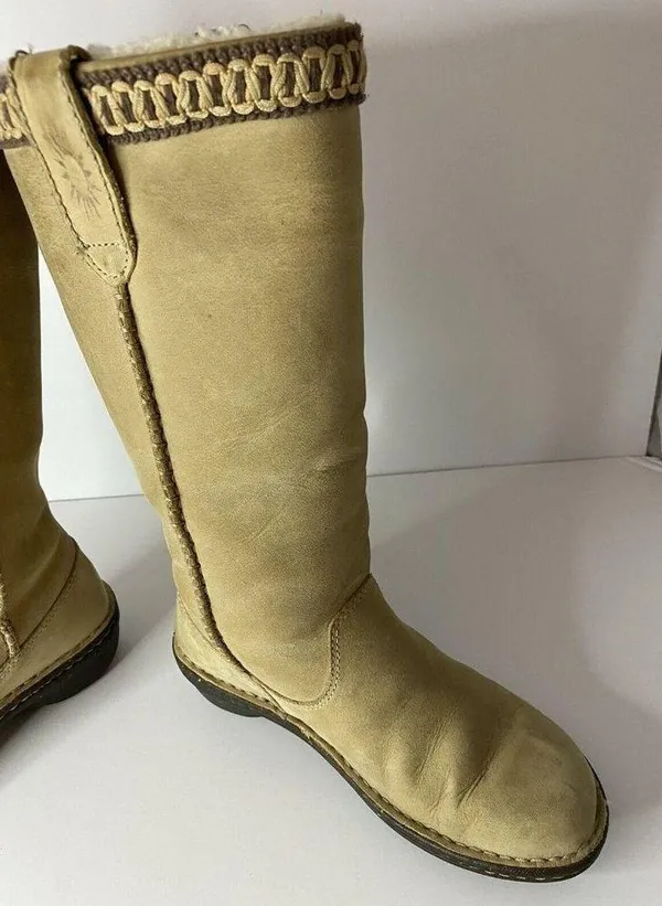 UGG Braided Size 5 Knee-High Riding Boots Suede Sheepskin Shearling Tan EUC - Image 2