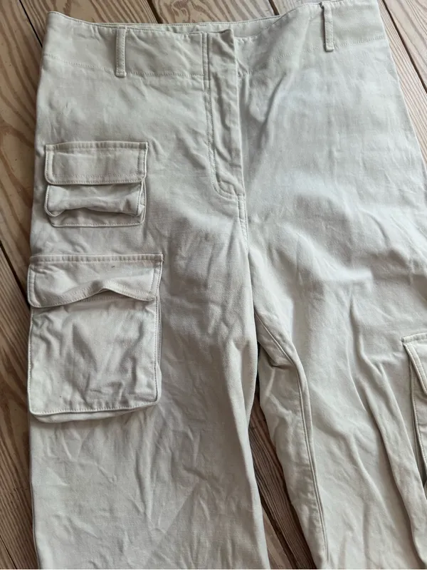Wilfred Free Beige Cargo Pants Size 10 - Image 3