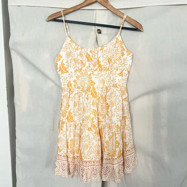 Selfie Leslie Eternal Sunshine Gathered Bust Babydoll Dress Floral Print Yellow - Image 4