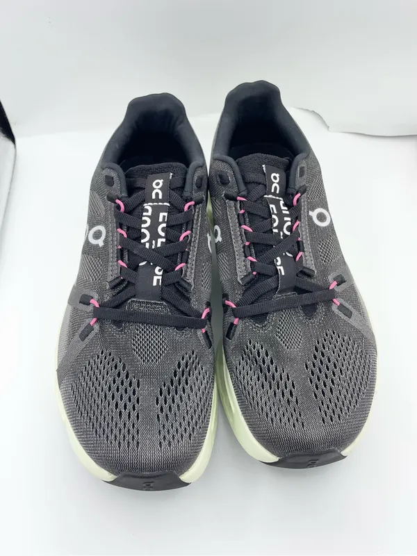 On Cloud Eclipse women’s running sneakers Size 8.5 gray/green Black - Image 12