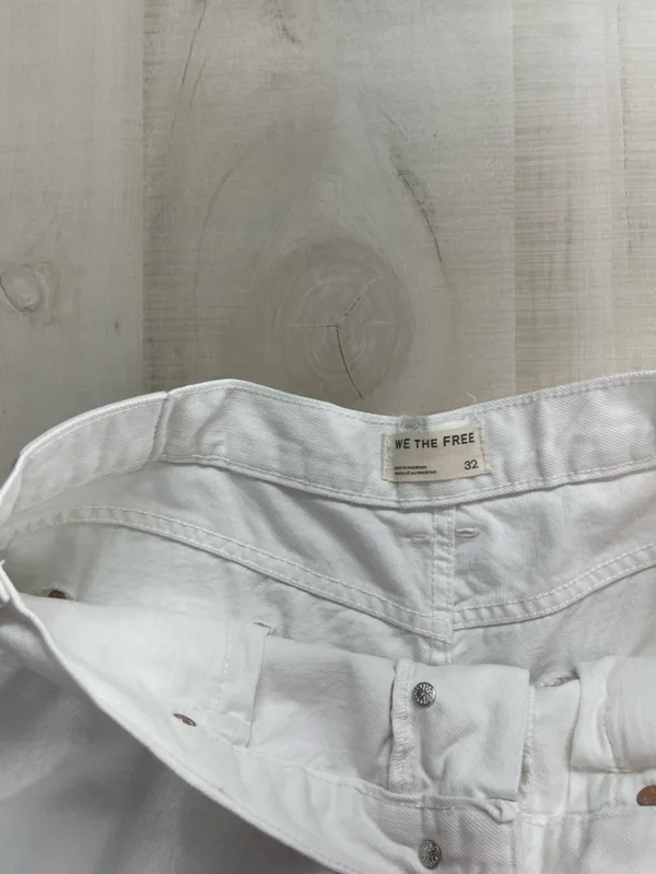 FREE PEOPLE tippi we the free white high rise denim shorts 32 - Image 3