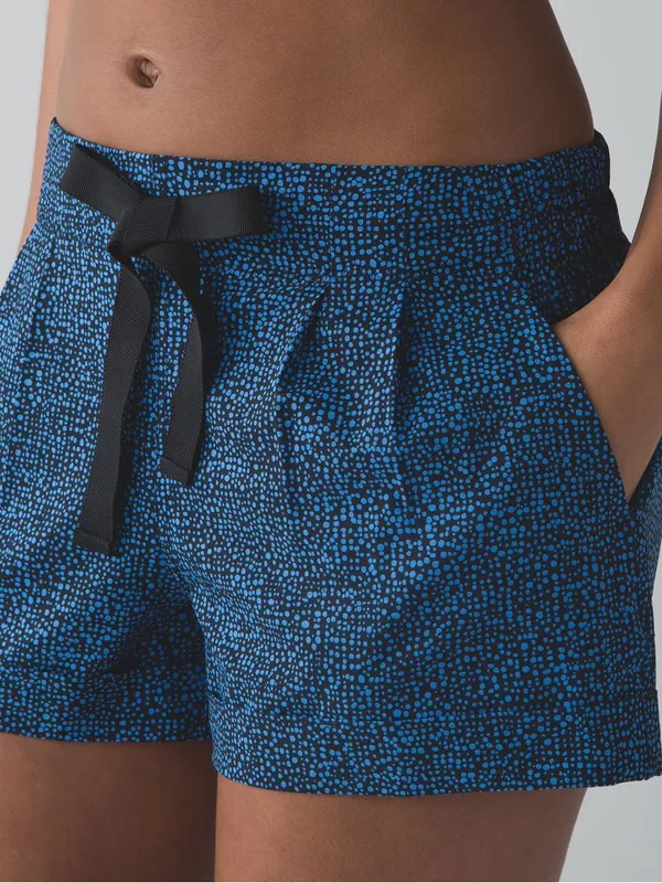 Lululemon Spring Break Away 3” Shorts Bubbles Pipe Dream Blue Black 12 - Image 2