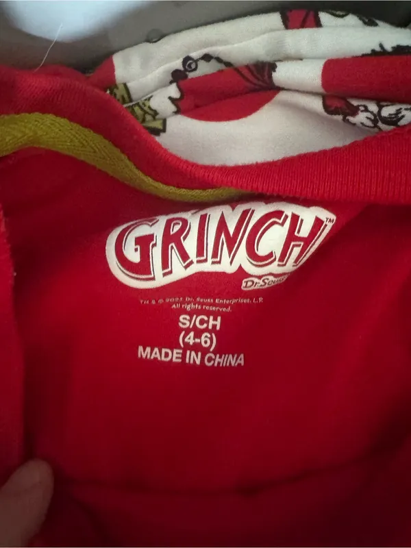 Women’s ' Red Grinchmas Pajama Set - Image 5