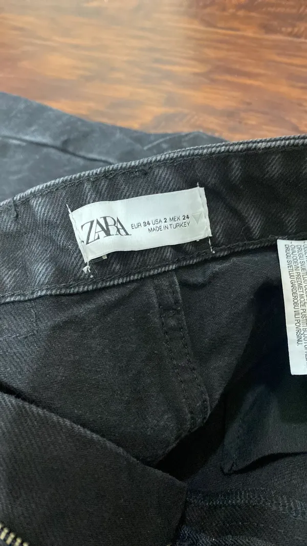 Zara Jeans - Image 2
