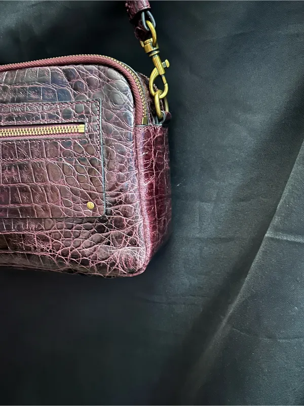 Joelle Hawkins Women’s Croc-Embossed Crossbody Bag Burgundy - Image 11