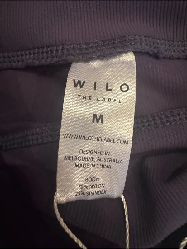 Wilo Two‑Piece Athletic Set – NWT, Sports Bra (L) + Shorts (M) - Image 4