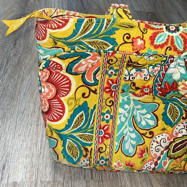 Vera Bradley Yellow Paisley Shoulder Bag/Tote Bag - Image 3