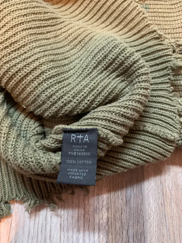 Reformation RtA Marvin Hoodie In Field Green - Image 5