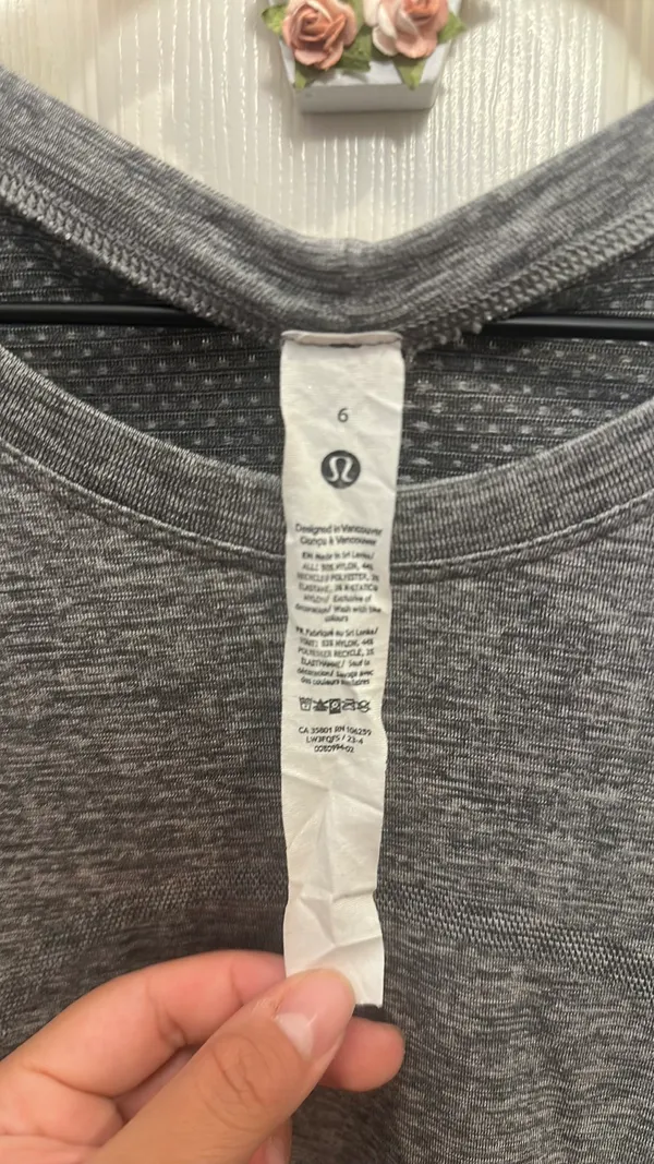 Lululemon Swiftly Long Sleeve Waist - Image 4