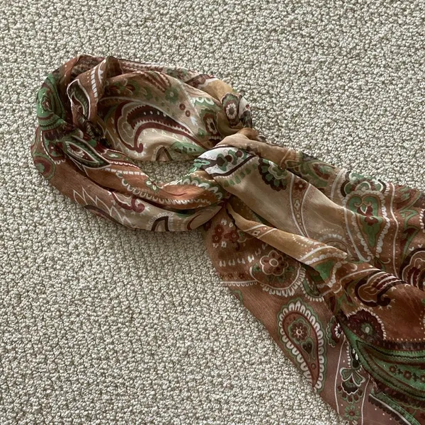 Chico’s Silken Scarf Sheer Patterned Paisley Business Professional FLAW - Image 4