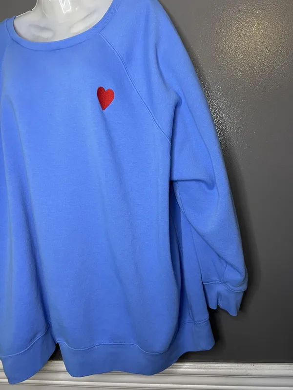 Ava & Viv Sweatshirt Womens 3X Blue Heart Embroidered Fleece Raglan Pullover - Image 4