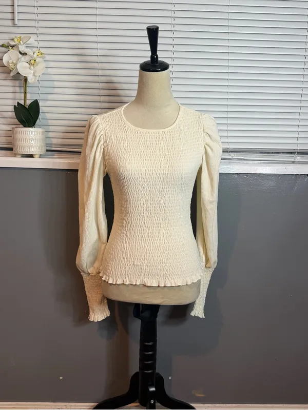 Anthropologie Ivory Smocked Puff Sleeve Peplum Top Small - Image 2