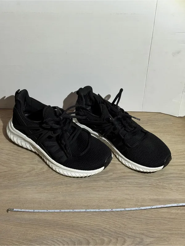 Womens Sneakers Size 8 Black Lace Up Walking Running White Sole cute fashion - Image 4