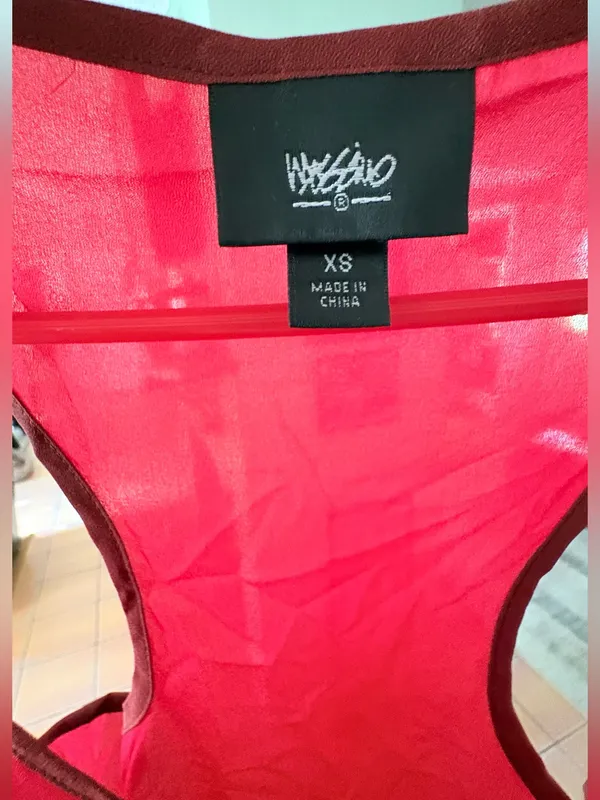 Mossimo sheer red razorback tank with brown asymmetrical side panels XS - Image 4
