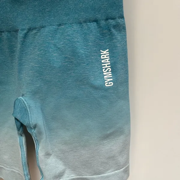 Gymshark ombré blue compression‎ biker shorts size small - Image 2